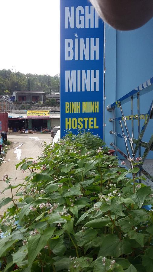 Binh Minh Hostel Đồng Văn Esterno foto